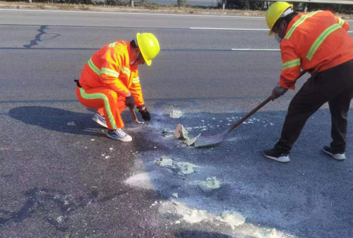 寮步镇公路下沉注浆加固